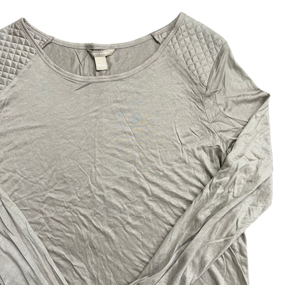 Banana Republic Quilted Shoulder Long Sleeve Top XL Extra Large‎ Beige